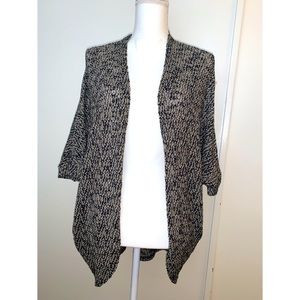 Black and Cream Cocoon Style Sweater Small